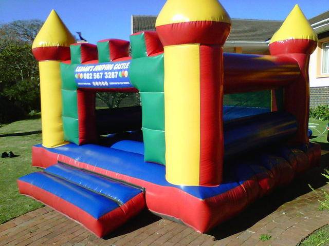 2 4 x 4 castle Jumping Castle No. 02 4 x 4 Jumping Castle 5m x 5m grass required Ideal for toddlers (with netting) Hire rate is R 450 per day Book now!