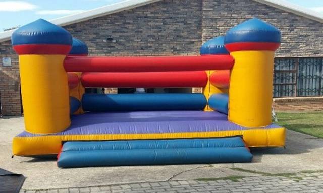 Jumping Castle No. 5 Jumping Castle No. 5 4 x 4 Jumping Castle5m x 5m grass requiredHire rate is R450 per dayBook Now!